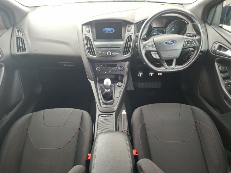 Ford Focus 1.0 Ecoboost 140 St-line X CA67TVT Black #3