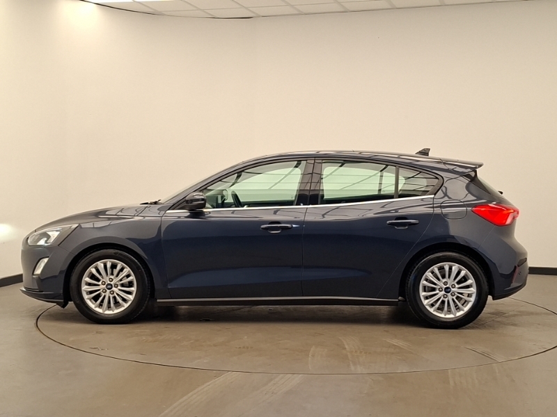 Ford Focus 1.0 Ecoboost Hybrid Mhev 125 Titanium Edition YM70NNO Blue #4