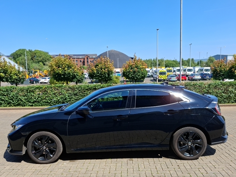 Honda Civic 1.0 Vtec Turbo 126 Sr OV69UJD Black #4