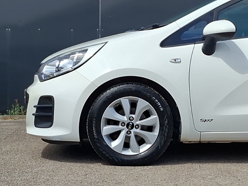 Kia RIO 1.2 Sr7 83 Bhp Red #19