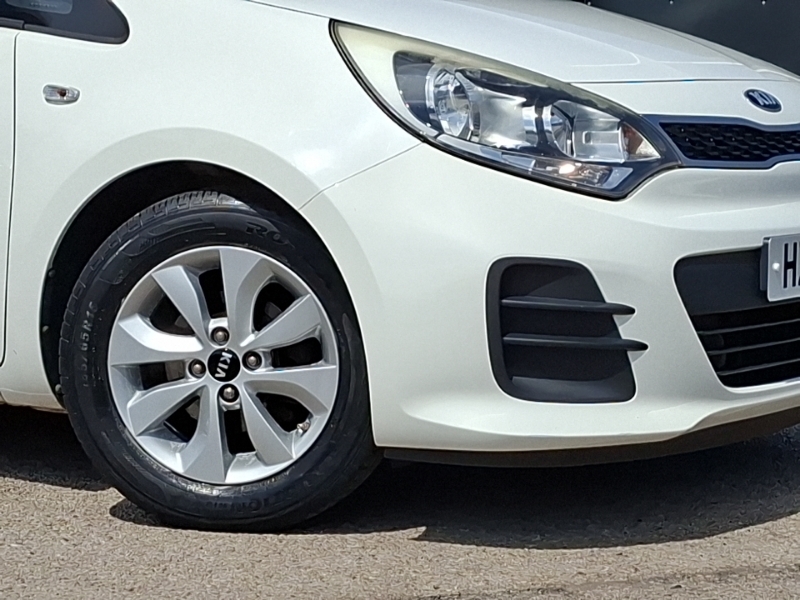 Kia RIO 1.2 Sr7 83 Bhp Red #20