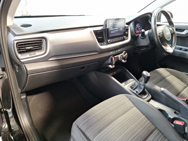 Kia Stonic 1.0T Gdi 99 2 Black #5