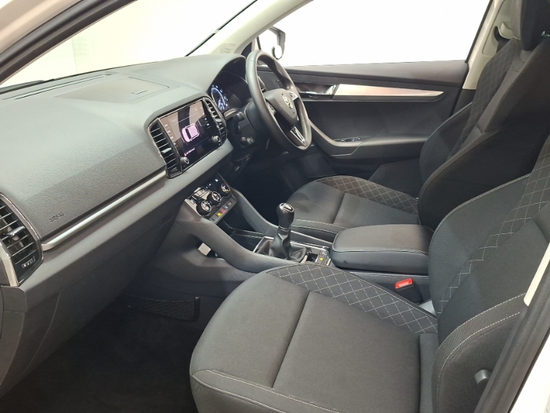 Skoda Karoq 1.5 Tsi Se Technology SH68OMP White #5