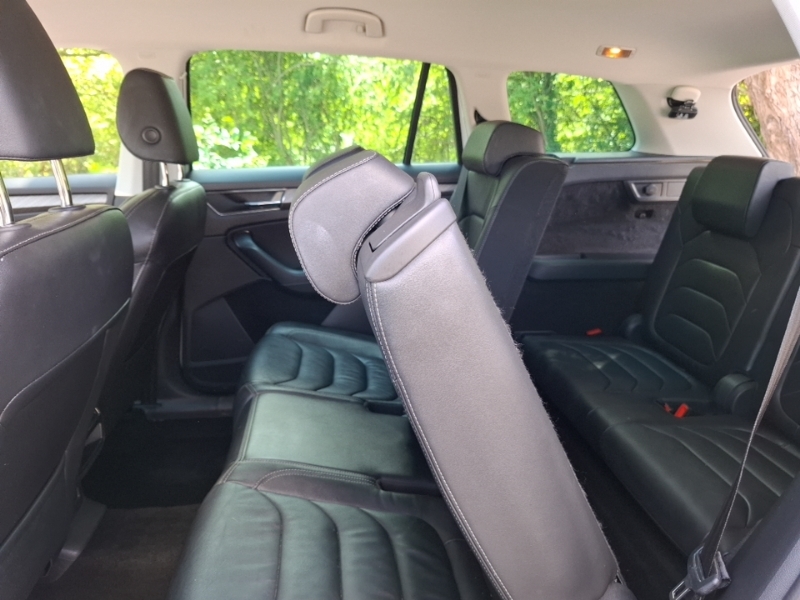 Skoda Kodiaq 1.5 Tsi Se L Executive Dsg 7 Seat GM73FFX White #6