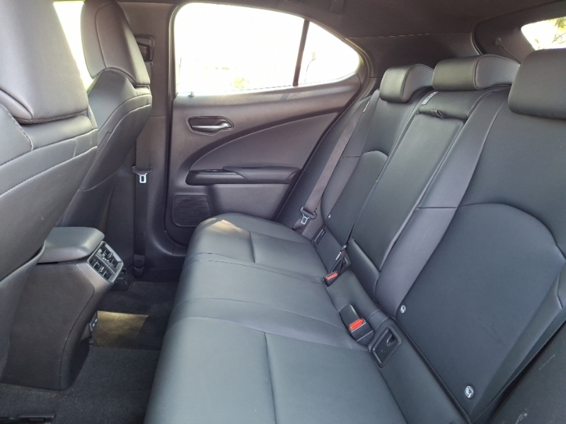 Lexus UX 250H 2.0 F-sport Design Cvt Green #6