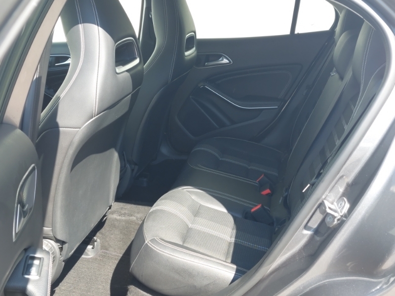Mercedes-Benz GLA Class Gla 180 Urban Edition Grey #6