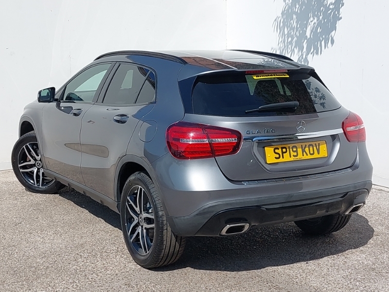 Mercedes-Benz GLA Class Gla 180 Urban Edition Grey #2