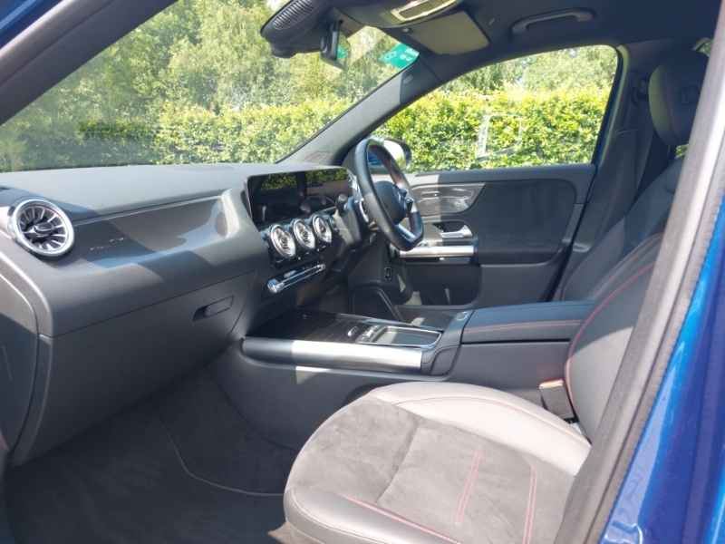 Mercedes-Benz GLA Class Gla 200 Amg Line Executive LF74DJH Blue #5