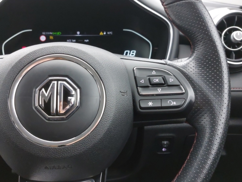MG HS 1.5 T-gdi Exclusive Hatchback White #13