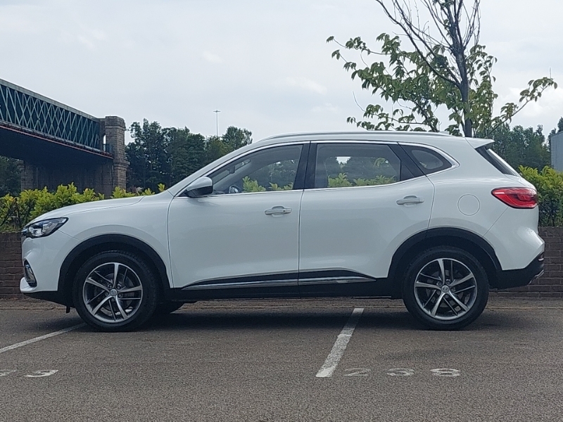 MG HS 1.5 T-gdi Exclusive White #4