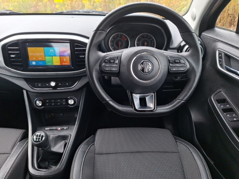 MG MG3 Hatchback Black #8