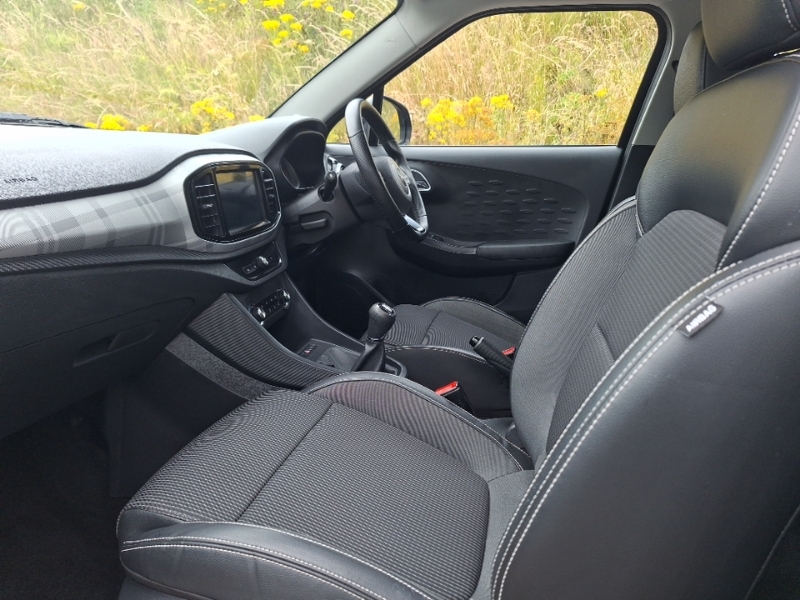 MG MG3 1.5 Vti-tech Exclusive Navigation Black #5