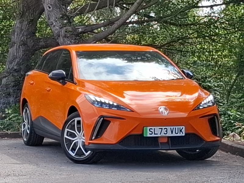 MG MG4 150Kw Trophy Ev Long Range 64Kwh Orange