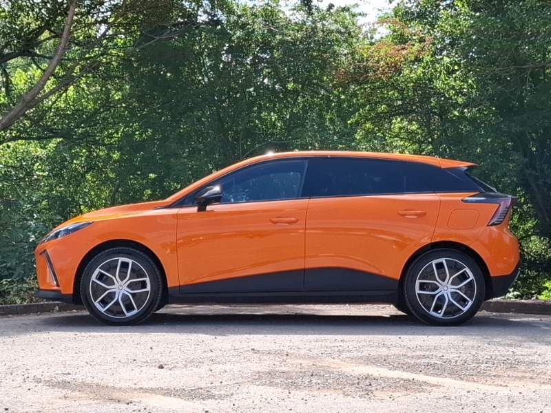 MG MG4 150Kw Trophy Ev Long Range 64Kwh Orange #4