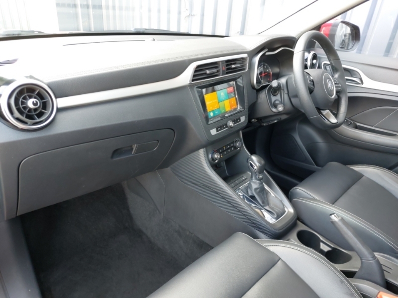 MG ZS 1.0T Gdi Exclusive Dct NK69YKP Red #5