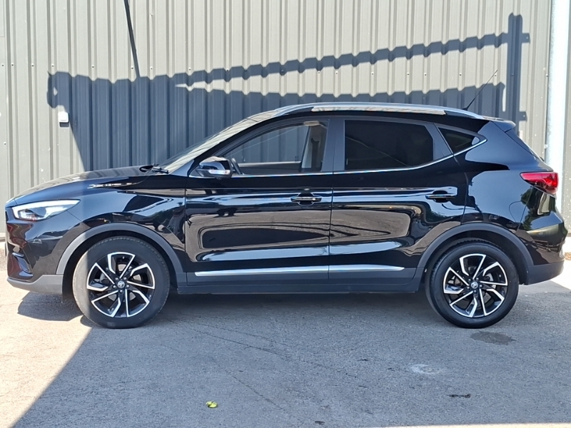 MG ZS 1.0T Gdi Exclusive Black #4
