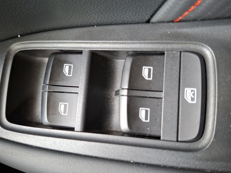 MG ZS Excite Vti-tech White #16