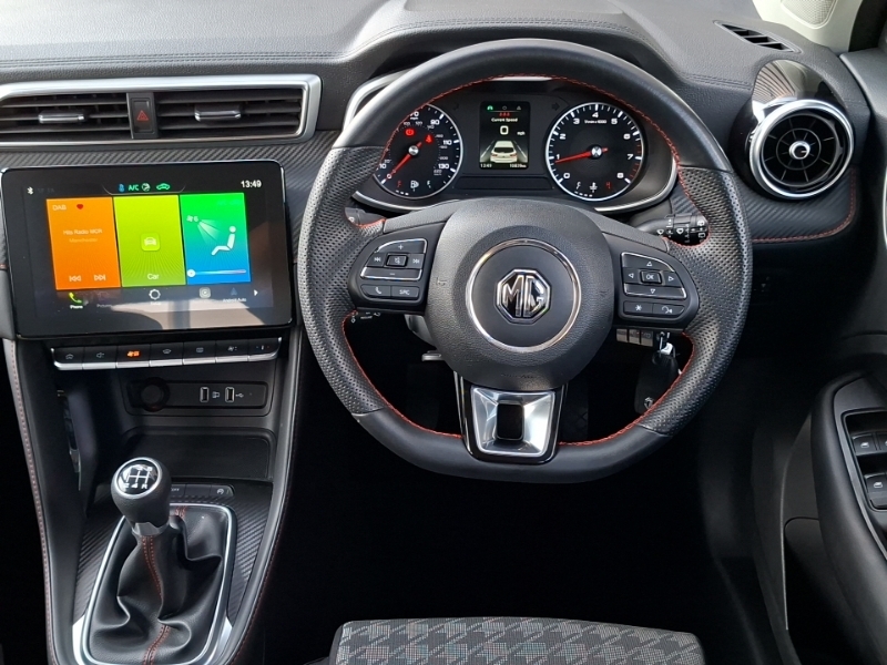 MG ZS Excite Vti-tech White #8