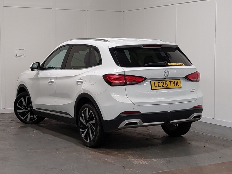 MG ZS 1.5 Hybrid Trophy LC25TYK White #2