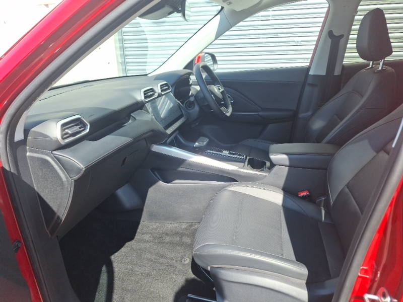 MG ZS 1.5 Hybrid Trophy Red #5
