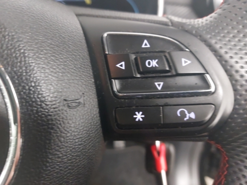 MG ZS 1.5 Vti-tech Exclusive Hatchback White #13