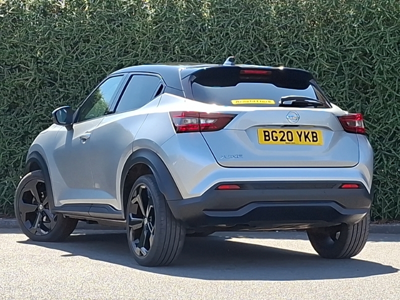 Nissan Juke 1.0 Dig-t Tekna Silver #2