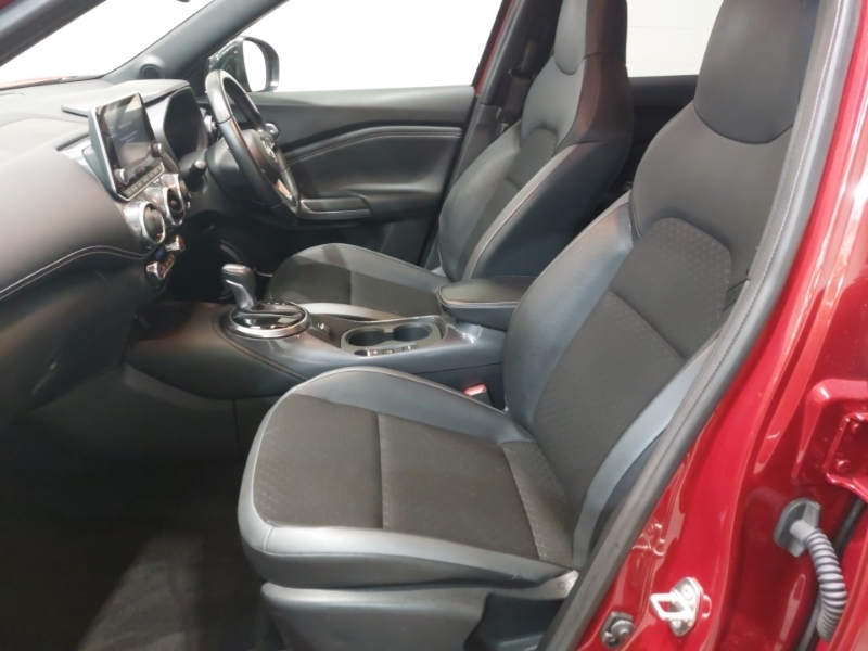 Nissan Juke 1.6 Hybrid N-connecta KSZ4635 Red #5