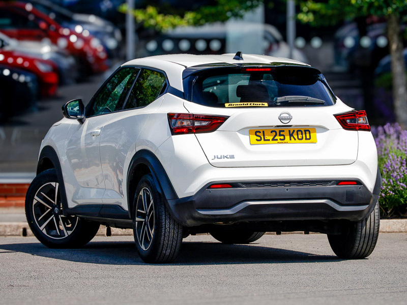 Nissan Juke 1.0 Dig-t N-connecta Dct White #2