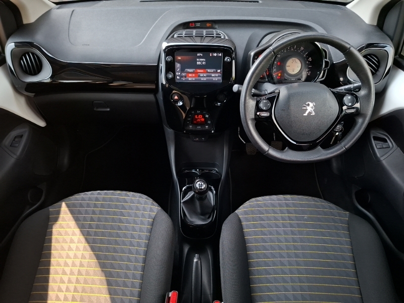Peugeot 108 1.0 72 Collection White #3