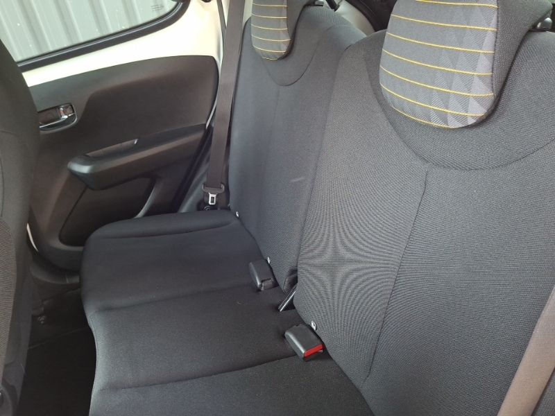 Peugeot 108 1.0 72 Collection White #6