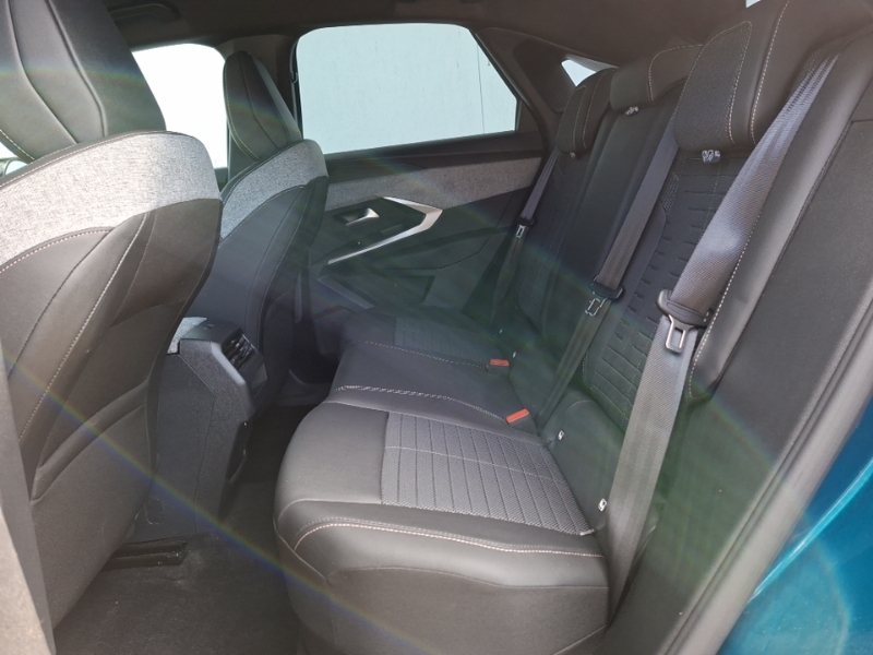 Peugeot 3008 1.2 Hybrid 136 Allure E-dsc6 Blue #6