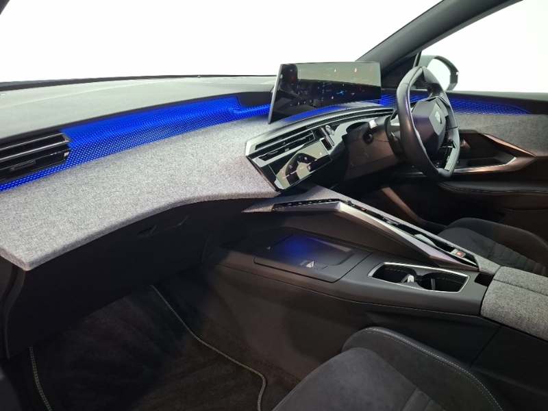 Peugeot 3008 157Kw Gt 73Kwh Black #5