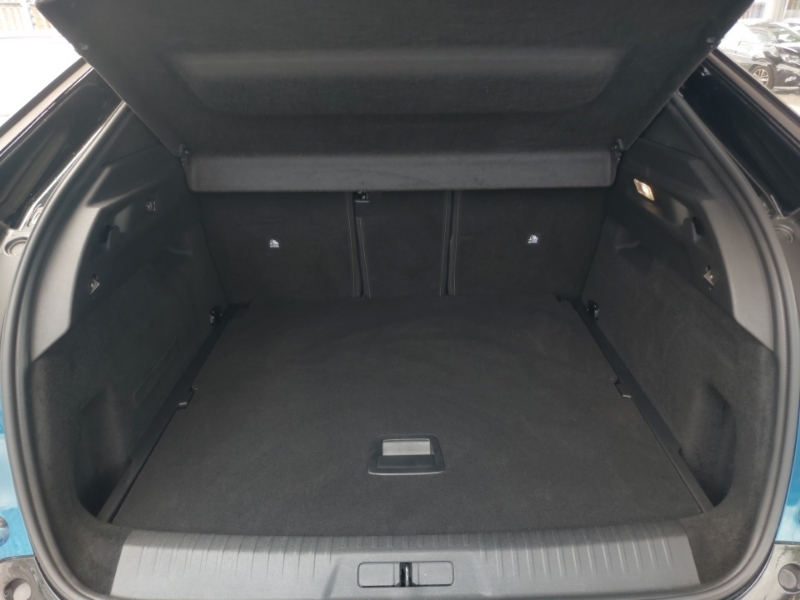 Peugeot 3008 Peugeot 3008 1.2 Hybrid Gt Suv Hybrid E Black #18