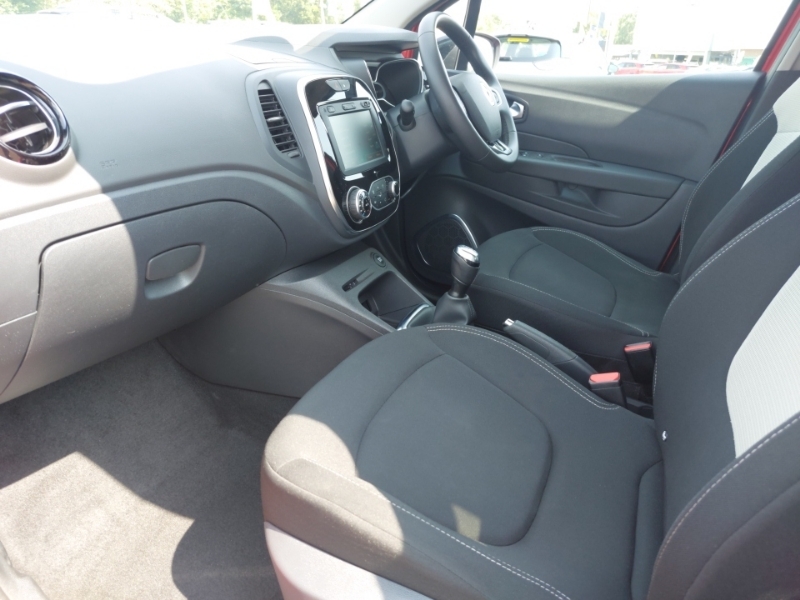 Renault Captur 0.9 Tce 90 Iconic SK69ZVA Red #5