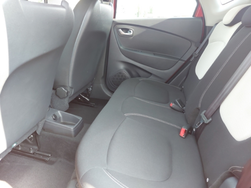 Renault Captur 0.9 Tce 90 Iconic SK69ZVA Red #6