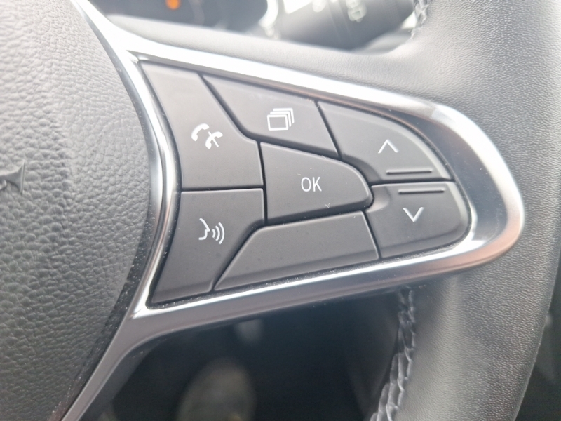 Renault Captur 1.0 Tce 90 Evolution 2022 Black #12