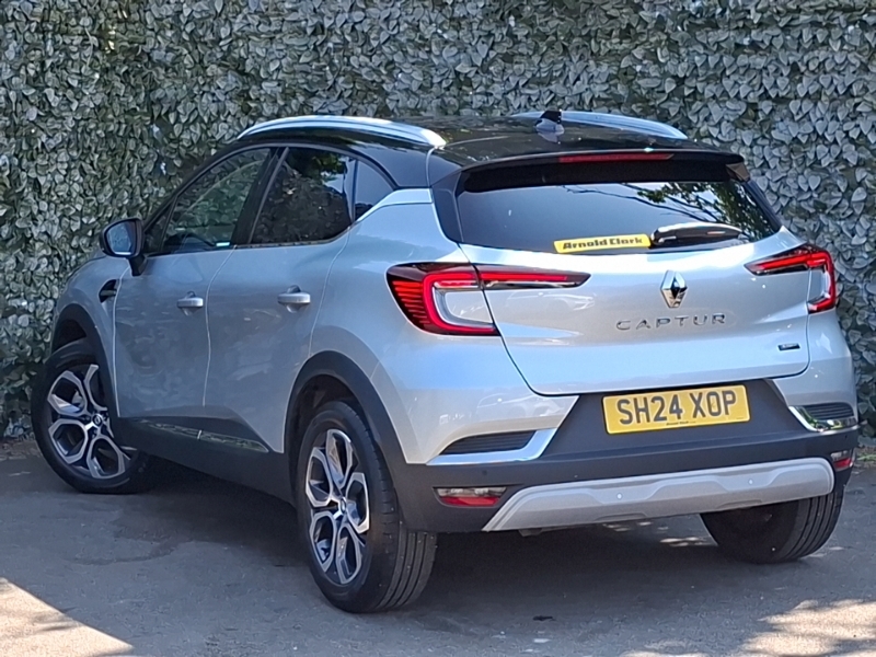 Renault Captur 1.6 E-tech Full Hybrid 145 Techno Grey #2