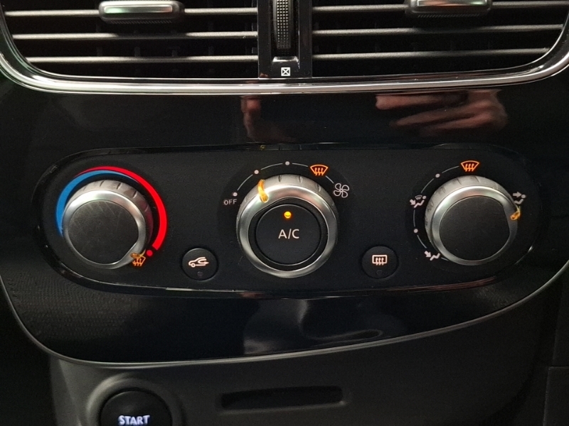 Renault Clio Red #16
