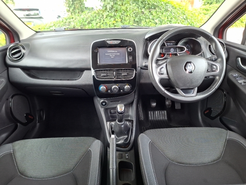Renault Clio 1.2 16V Dynamique Nav Red #3