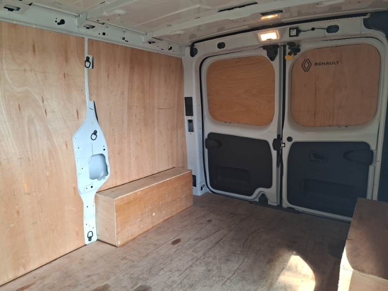 Renault Trafic Sl30 Blue Dci 130 Advance Van White #6