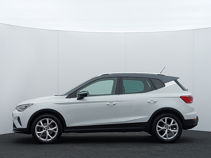 Seat Arona 1.0 Tsi 110 Fr ST71BHY White #4
