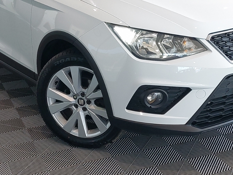 Seat Arona White #20