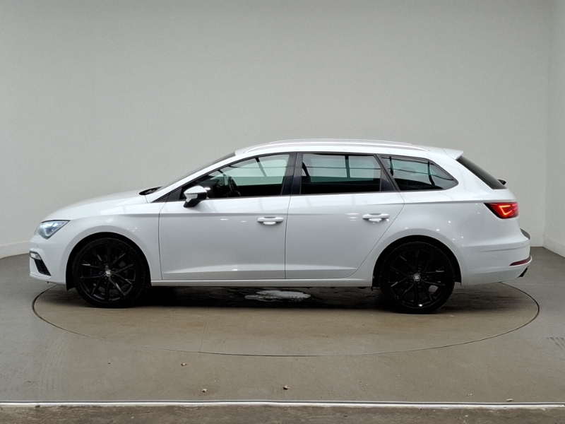 Seat Leon 1.5 Tsi Evo 150 Fr Sport Ez Dsg DN19TWJ White #4