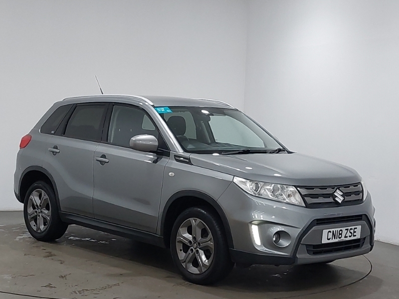 Suzuki Vitara 1.6L Kuro White #7