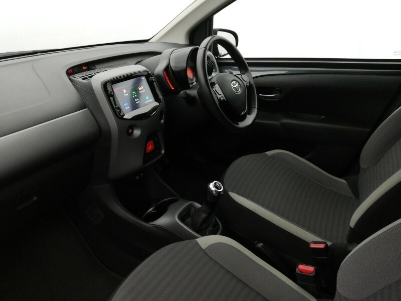 Toyota Aygo 1.0 Vvt-i X-trend SW70UYG Grey #5
