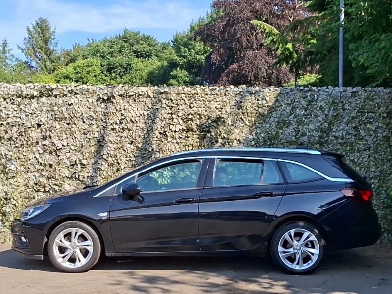 Vauxhall Astra 1.4T 16V 150 Sri DV18OTG Black #4
