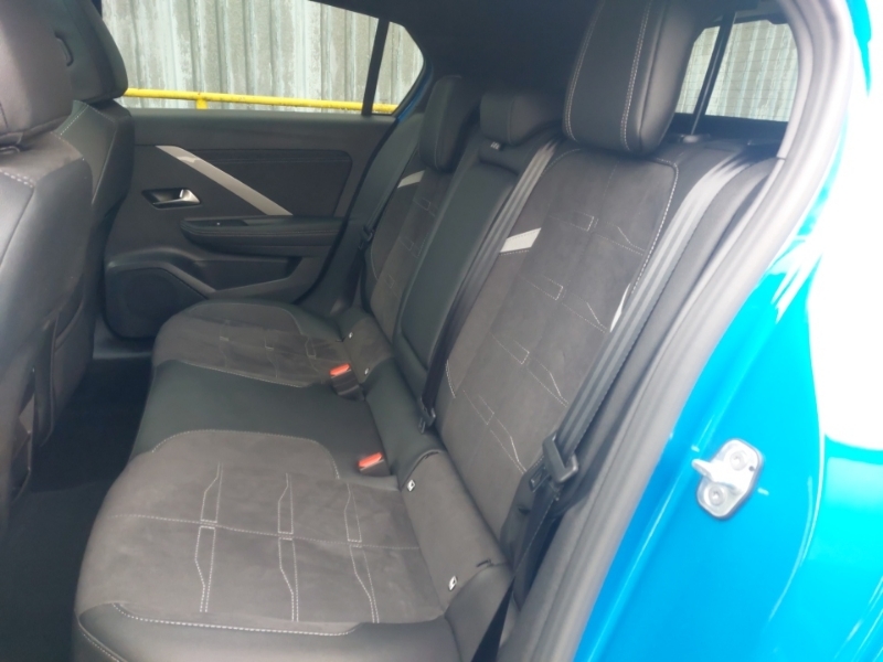 Vauxhall Astra 115Kw Ultimate 54Kwh Blue #6