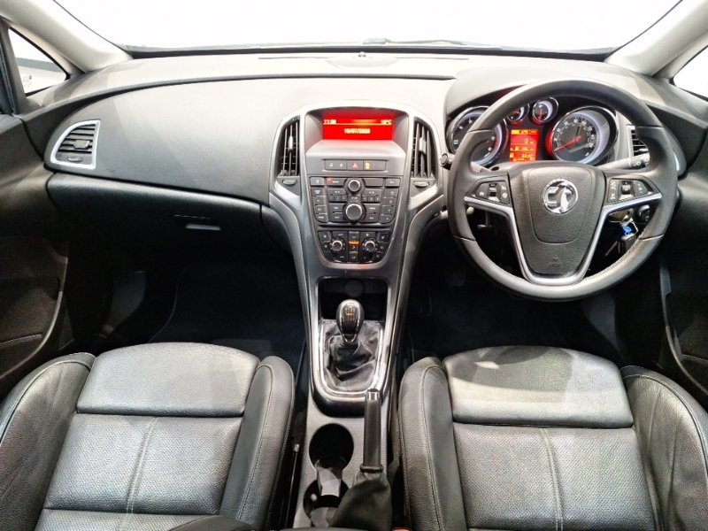 Vauxhall Astra 2.0 Cdti 16V Ecoflex Elite Green #3