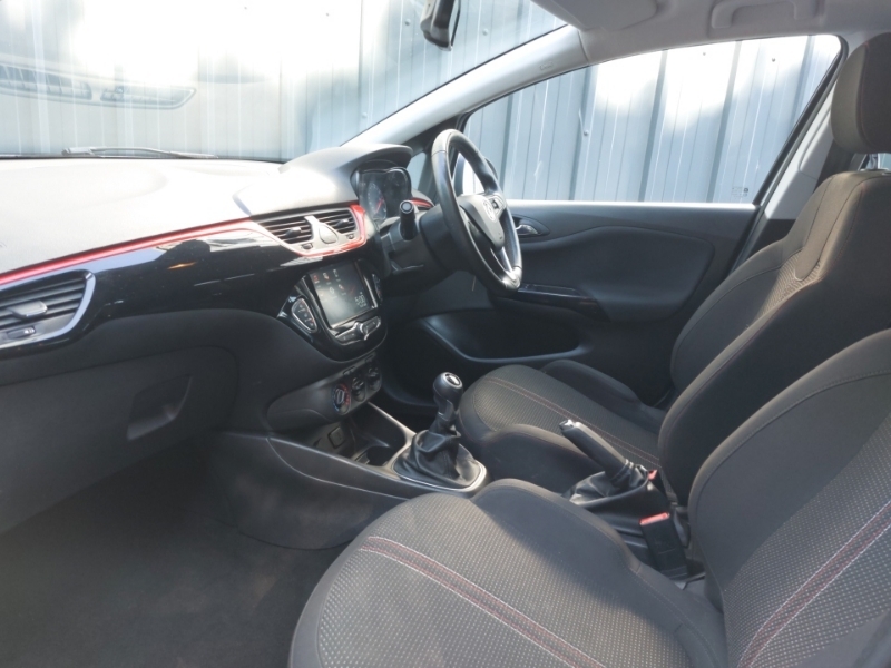 Vauxhall Corsa 1.4 Griffin BS19JYF White #5