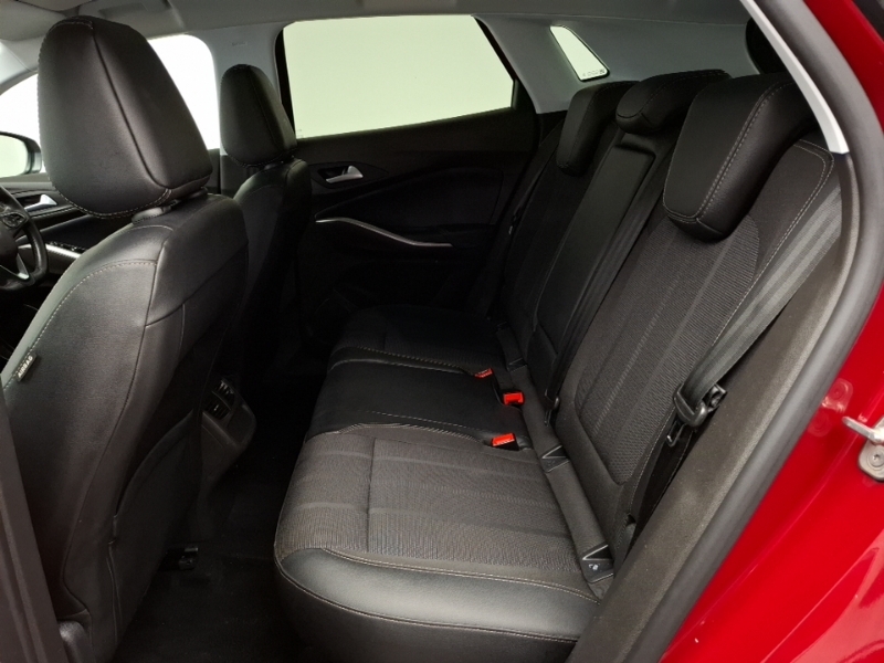 Vauxhall Grandland 1.2 Turbo Elite SL23FEG Red #6